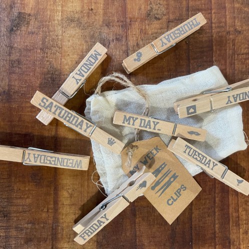 Lot de 8 pinces ☆ Ma Semaine à Moi avec sachet mousseline lin