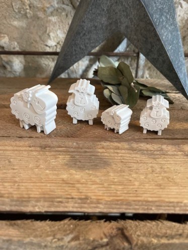 Lot de 4 petits moutons ☆ plâtre diffuseur d'huile essentielle