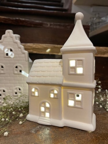 Eglise céramique ☆ leds intégrés 12*7*19cm-EG7
