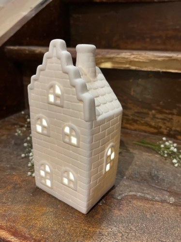 Maison hollandaise Antje ☆ leds intégrés 8*7*17cm